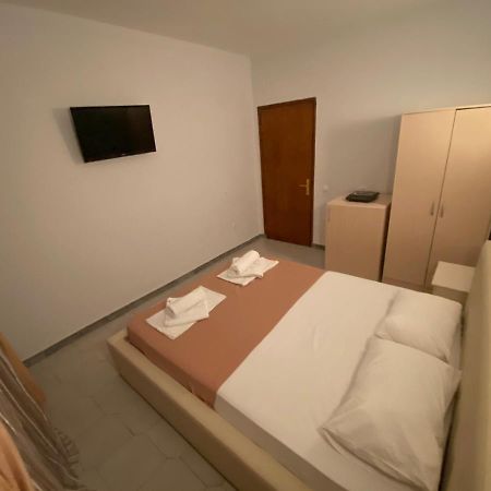 Delfino Hotel โมลากาลีวา ภายนอก รูปภาพ